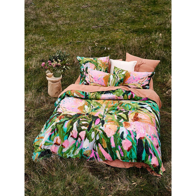 7 pro-tips to give your home a spring refresh!