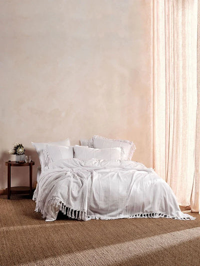 Hygge your home! 10 tips to cosy up your interior this winter