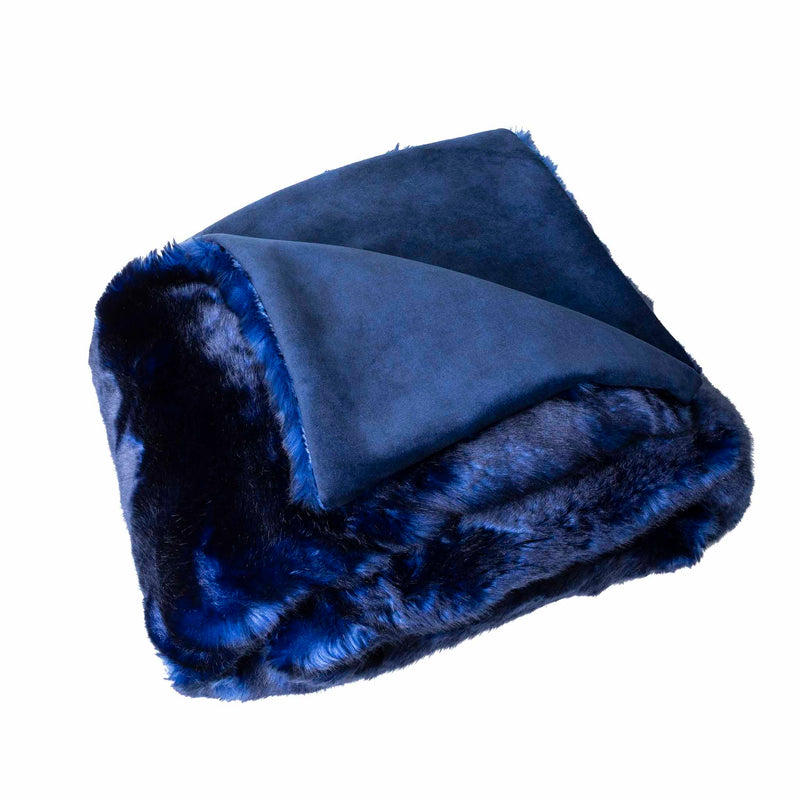 Montparnos Faux Fur Throw