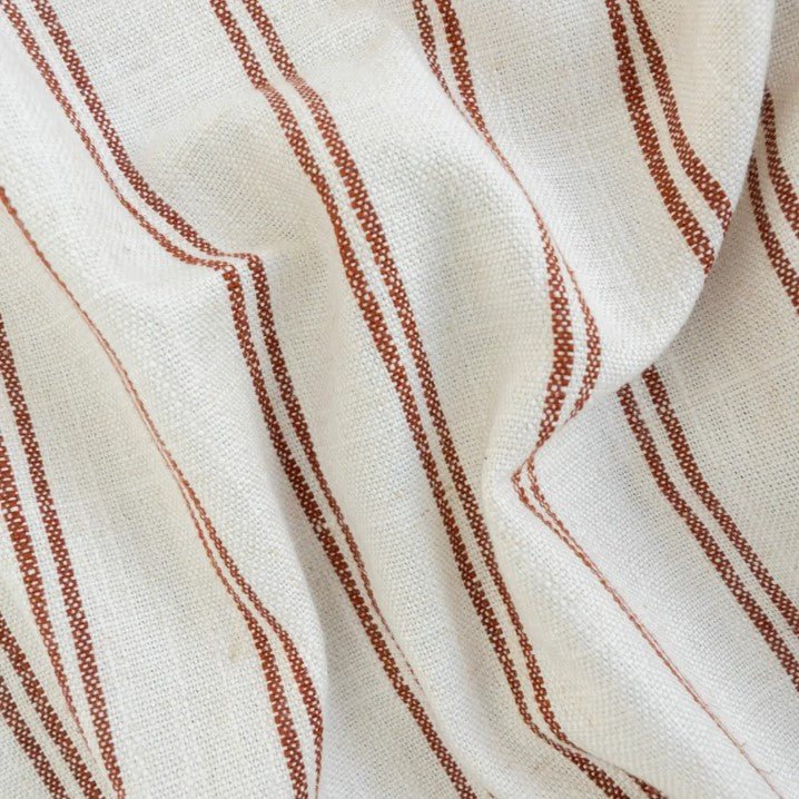 Festive French Affair Tablecloth with Izelle Hoffman - DIYGIRLS